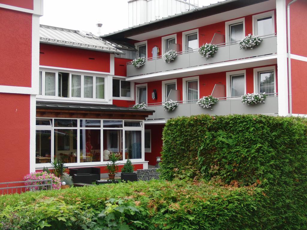 Hotel Haus Hildegard Bad Füssing Exterior foto