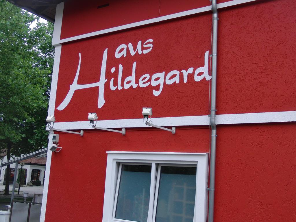 Hotel Haus Hildegard Bad Füssing Exterior foto