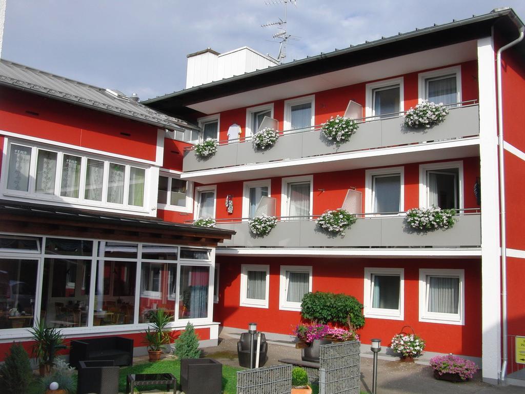 Hotel Haus Hildegard Bad Füssing Exterior foto